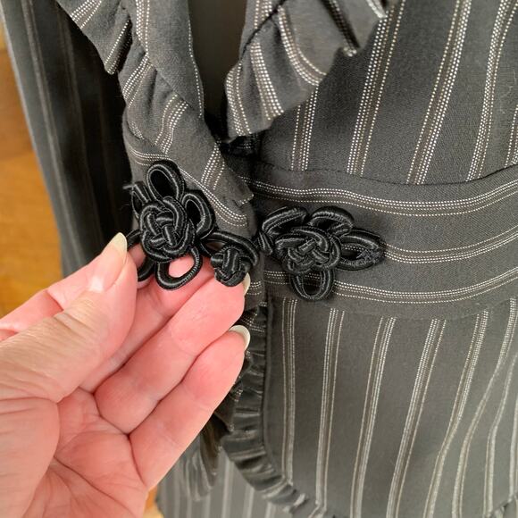 Vintage Secretary Skirt Suit Size 6 2-Piece w/ Blazer Jacket Ruffle Trim Striped - Picture 9 of 12